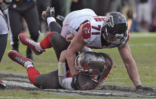 Illustration for article titled The Josh McCown Era Is Over In Tampa